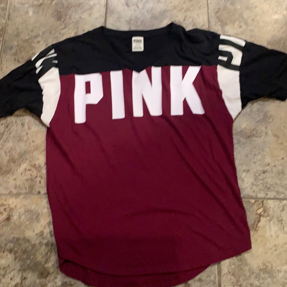 Victoria’s Secret Pink short sleeve shirt.